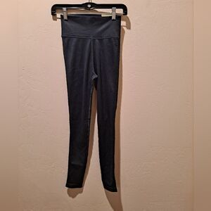 NWT OFFLINE by AERIE Hi-Rise Cable Ribbed Seamless 7/8 Leggings Black - S